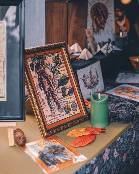 BELZAUKIÉ Artiste peintre et céramiste spécialisée dans le médiéval fantastique BELZAUKIÉ Artiste peintre et céramiste spécialisée dans le médiéval fantastique